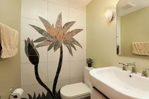 730 Castlewood Ln, Deerfield, IL 60015 - Photo 11