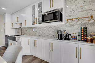 5200 Oakton St, Skokie, IL 60077 - Photo 13