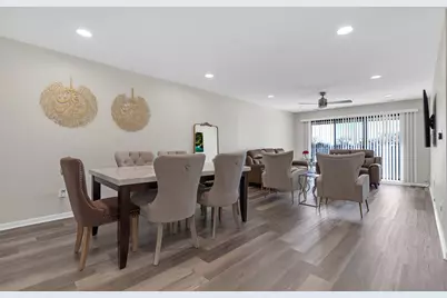 5200 Oakton Street #403, Skokie, IL 60077 - Photo 3