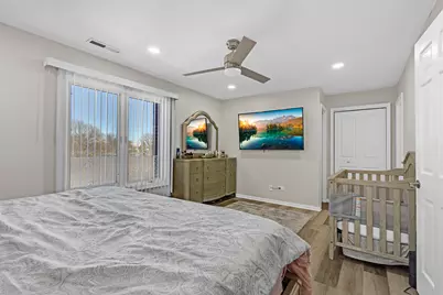 5200 Oakton Street #403, Skokie, IL 60077 - Photo 15