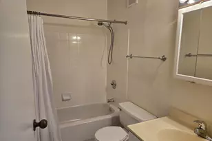 1212 N Lasalle St, Chicago, IL 60610 - Photo 11