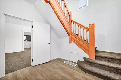 449 N 3rd Avenue, Canton, IL 61520 - Photo 3