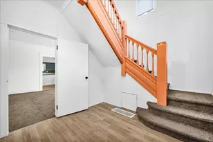 449 N 3rd Ave, Canton, IL 61520 - Photo 3