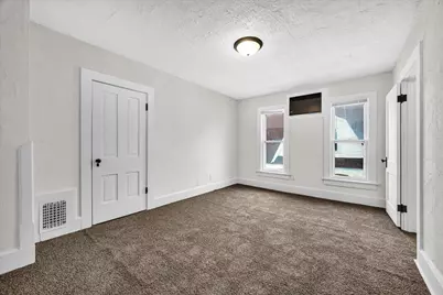 449 N 3rd Avenue, Canton, IL 61520 - Photo 17