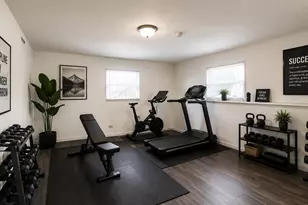 1360 Devonshire Ln, Hoffman Estates, IL 60169 - Photo 39