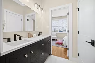 5032 S Michigan Ave, Chicago, IL 60615 - Photo 17