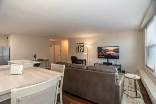 3900 N Lake Shore Dr, Chicago, IL 60613 - Photo 7