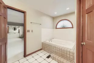 845 Harmon Blvd, Hoffman Estates, IL 60169 - Photo 21