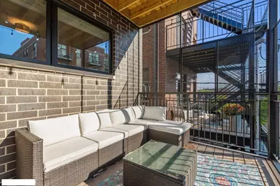 4014 N Mozart Street #2, Chicago, IL 60618 - Photo 11