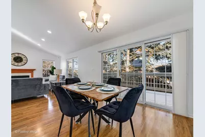 121 Commons Court, Wheeling, IL 60090 - Photo 5