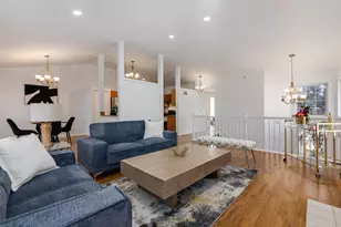 121 Commons Ct, Wheeling, IL 60090 - Photo 11