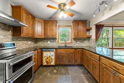 18000 Armitage Court, Homewood, IL 60430 - Photo 9