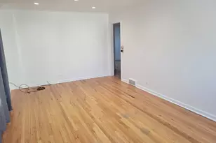 2382 S Scott Street S, Des Plaines, IL 60018 - Photo 3