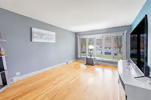 6928 W 63rd Pl, Chicago, IL 60638 - Photo 3