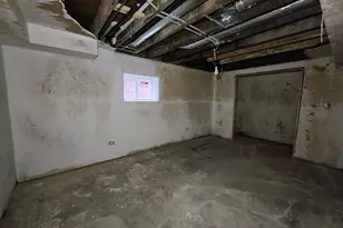 7133 S Constance Ave, Chicago, IL 60649 - Photo 23