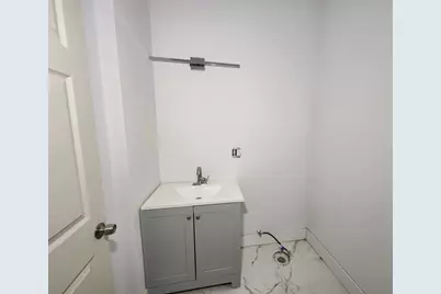 7133 S Constance Avenue, Chicago, IL 60649 - Photo 7