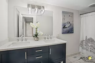 368 Cedartree Ct, Hoffman Estates, IL 60169 - Photo 11