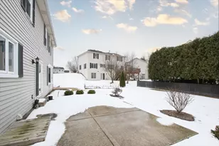 2936 Avalon Dr, Elgin, IL 60124 - Photo 29