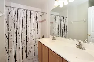 2936 Avalon Dr, Elgin, IL 60124 - Photo 27