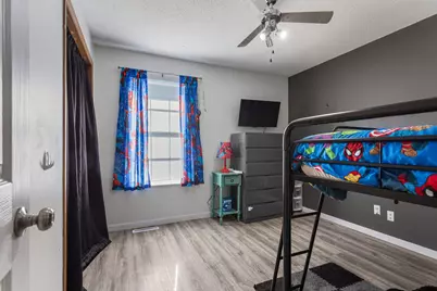 610 E Roosevelt Road, Philo, IL 61864 - Photo 13