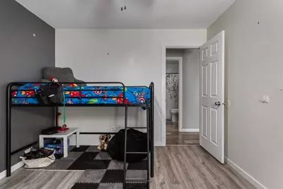 610 E Roosevelt Road, Philo, IL 61864 - Photo 11