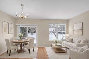 573 Telluride Dr, Gilberts, IL 60136 - Photo 7