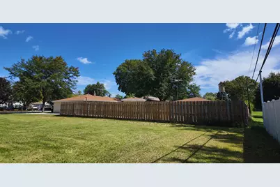 2408 Chestnut Street, Joliet, IL 60435 - Photo 5