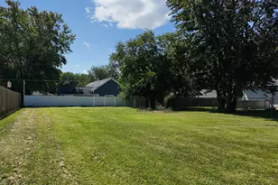 2408 Chestnut St, Joliet, IL 60435 - Photo 1