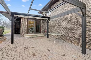 1204 Sleepy Hollow Ln, Darien, IL 60561 - Photo 25