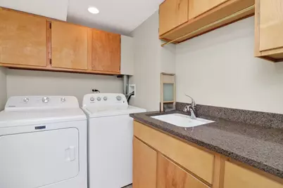 1204 Sleepy Hollow Lane, Darien, IL 60561 - Photo 23