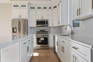 [Address not provided], Skokie, IL 60077 - Photo 3