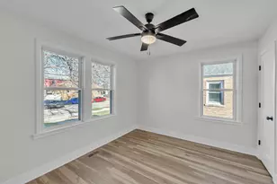 3243 W 112th Pl, Chicago, IL 60655 - Photo 13