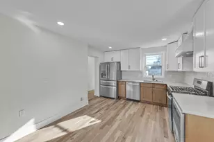 3243 W 112th Pl, Chicago, IL 60655 - Photo 9