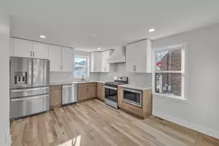 3243 W 112th Pl, Chicago, IL 60655 - Photo 11