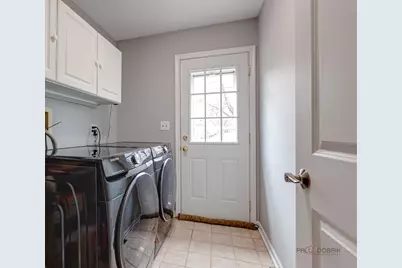 1515 Forever Avenue, Libertyville, IL 60048 - Photo 15