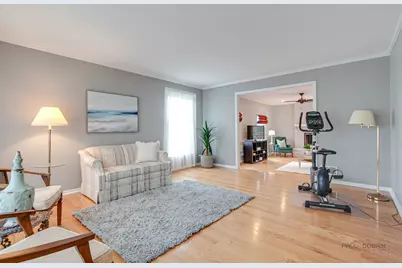 1515 Forever Avenue, Libertyville, IL 60048 - Photo 5