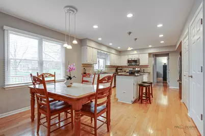 1515 Forever Avenue, Libertyville, IL 60048 - Photo 9