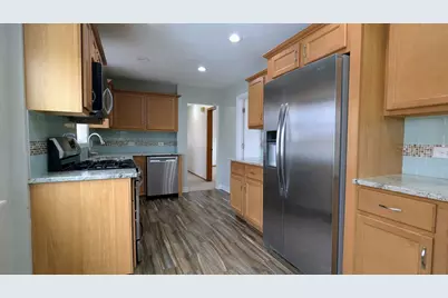 6038 N Elston Avenue #2, Chicago, IL 60646 - Photo 7