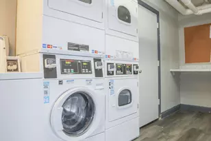 5210 S Woodlawn Ave, Chicago, IL 60615 - Photo 7