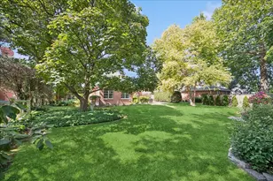 1245 Canterbury Ln, Glenview, IL 60025 - Photo 29