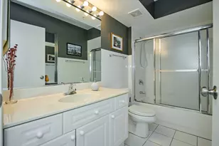 740 Creekside Dr, Mount Prospect, IL 60056 - Photo 37