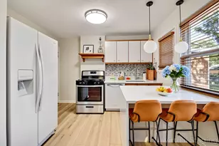 8303 Lawndale Ave, Skokie, IL 60076 - Photo 5