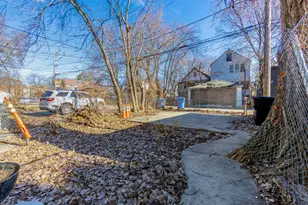 8111 S Muskegon Ave, Chicago, IL 60617 - Photo 35