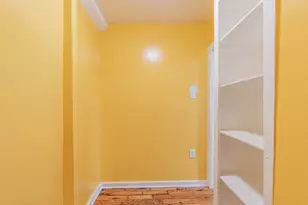 8111 S Muskegon Ave, Chicago, IL 60617 - Photo 7