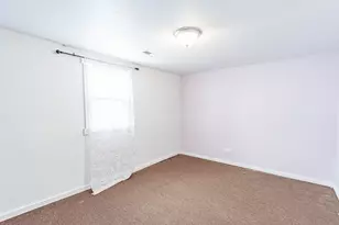 8111 S Muskegon Ave, Chicago, IL 60617 - Photo 27