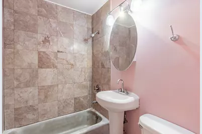 8111 S Muskegon Avenue, Chicago, IL 60617 - Photo 9