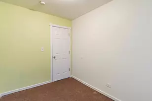 8111 S Muskegon Ave, Chicago, IL 60617 - Photo 23