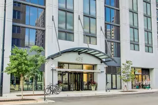 435 W Erie St, Chicago, IL 60654 - Photo 3