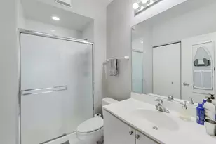 435 W Erie St, Chicago, IL 60654 - Photo 27