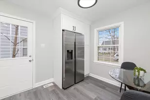 1016 Richmond St, Joliet, IL 60435 - Photo 9